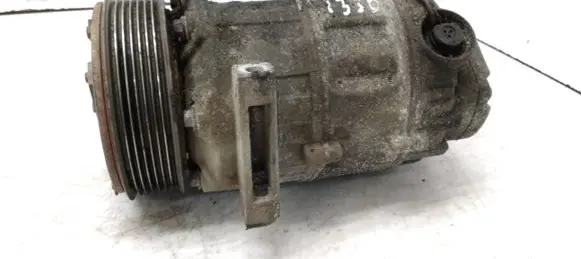 Renault Laguna III Air conditioning (A/C) compressor (pump) 8200890987 Z0007224A