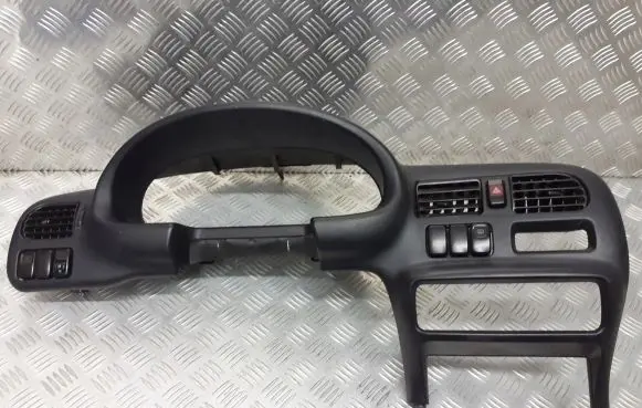 Mazda 323 Dashboard