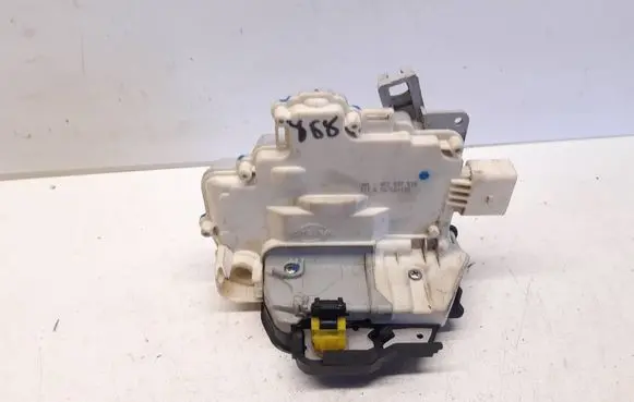 Audi A6 S6 C6 4F Front door lock 4F2837016