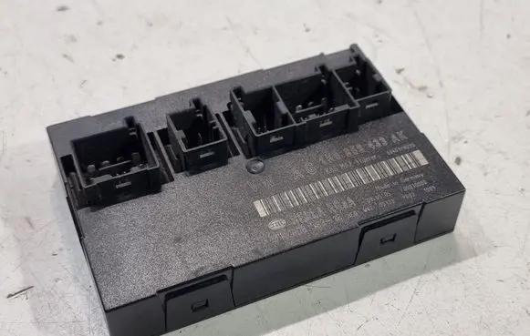 Volkswagen PASSAT B6 Comfort/convenience module 1K0959433AK