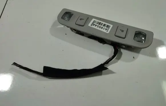 Audi A3 S3 8P Rear seat light 8E0947111A 8E0.947.111A