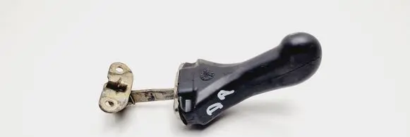 Volkswagen Polo III 6N 6N2 6NF Front door check strap stopper 6N0837323