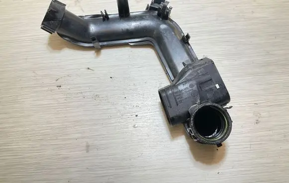 Audi A3 S3 8V Intercooler hose/pipe 04C145673