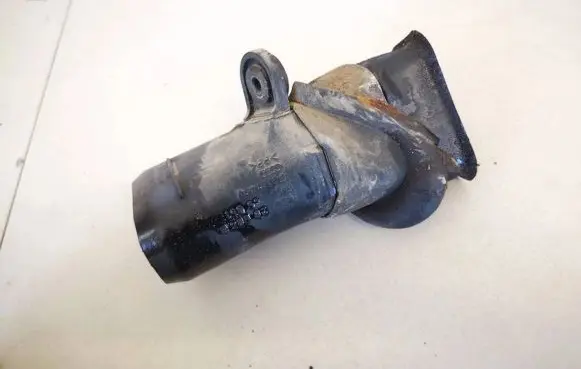 Audi A3 S3 8L Air intake hose/pipe 8l0129604b