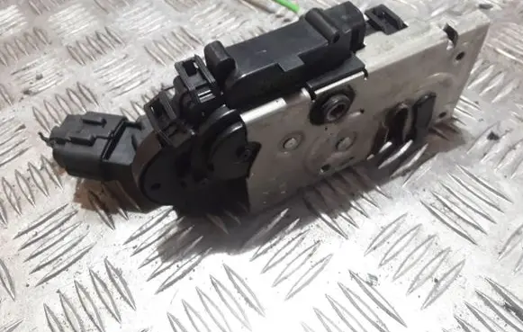 Fiat Idea Front door lock