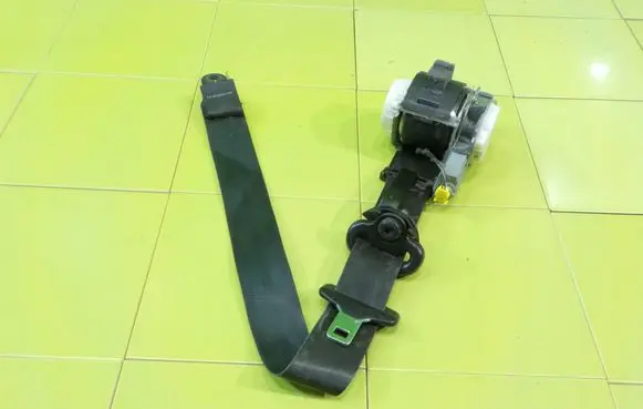 Ford Fiesta Front seatbelt C1BBA61294AC BEZPIECZENSTWA