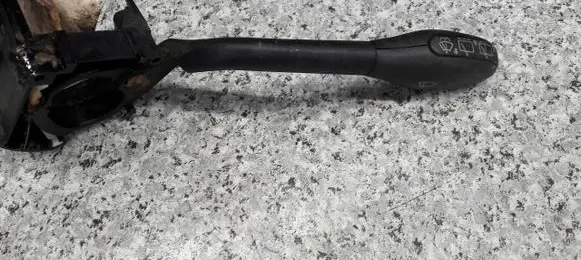 Volkswagen Golf III Steering rack control module 