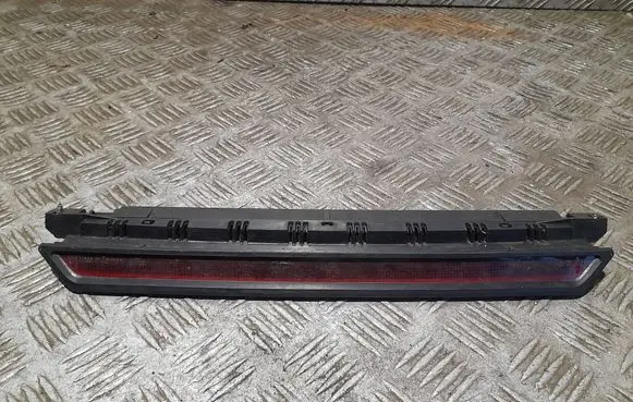 Volkswagen PASSAT B5 Third/center stoplight 3b9945897