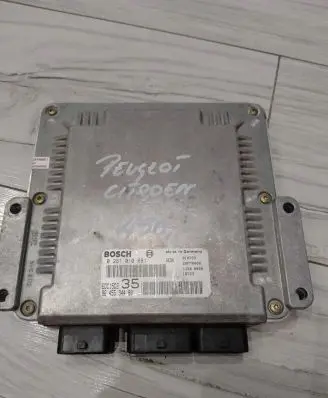 Peugeot 807 Engine control unit/module ECU 0281010881