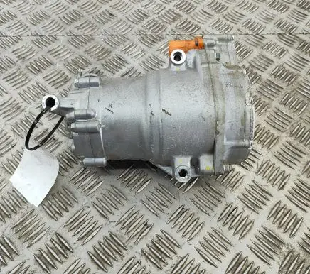 Polestar 2 Air conditioning (A/C) compressor (pump) 32275989