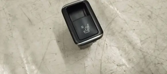 Mercedes-Benz GLS X166 Seat control switch A1668201310