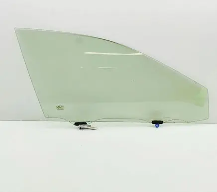 Toyota Camry VIII XV70 Front door window glass four-door 6810133320
