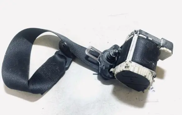 Opel Astra G Rear seatbelt 90560641