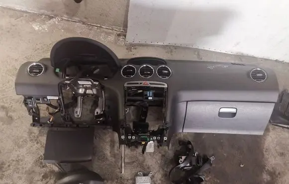 Peugeot 308 SW Dashboard 