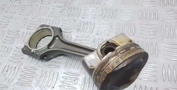 Volkswagen PASSAT B7 USA Piston with connecting rod 06LH