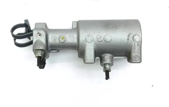 Toyota RAV 4 (XA50) Master brake cylinder 4727047040