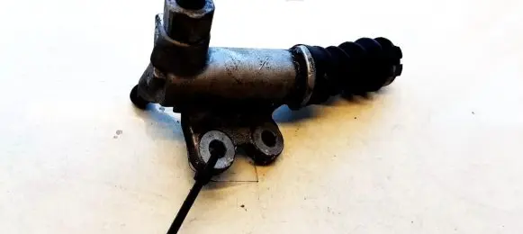 Honda Civic Clutch master cylinder
