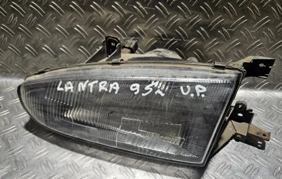 Hyundai Lantra I Headlight/headlamp 1012492