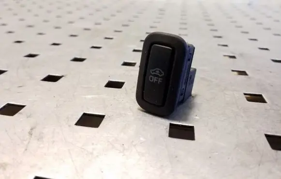 Volkswagen Tiguan Alarm switch 6Q0962109B