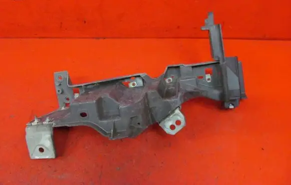 Jaguar S-Type Front bumper mounting bracket 4R838C280A