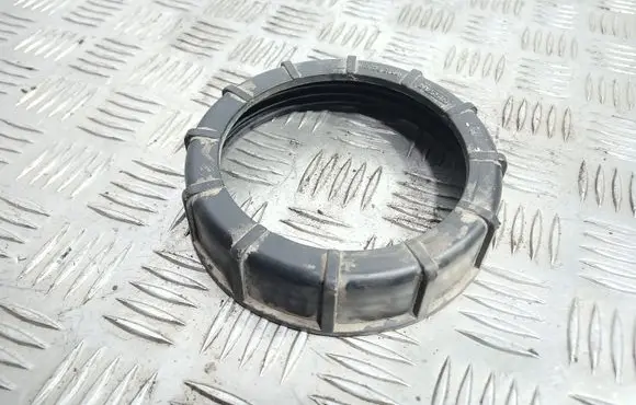 Nissan Primera In tank fuel pump screw locking ring/nut 1734390J00