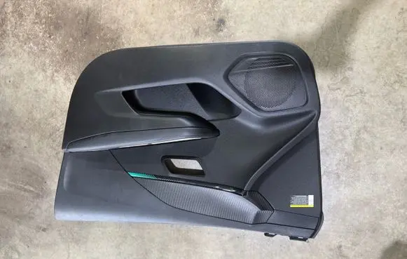 Peugeot 208 Front door card panel trim MP8060