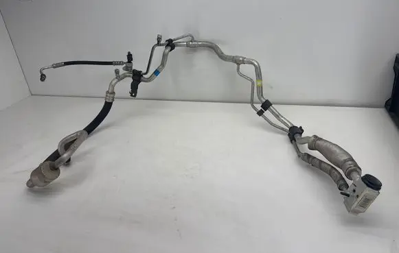 Air conditioning (A/C) pipe/hose