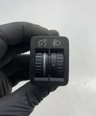 Volkswagen PASSAT B6 Headlight level height control switch 3C0941333A