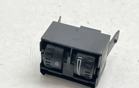 Volkswagen Caddy Headlight level height control switch 2K0941333D