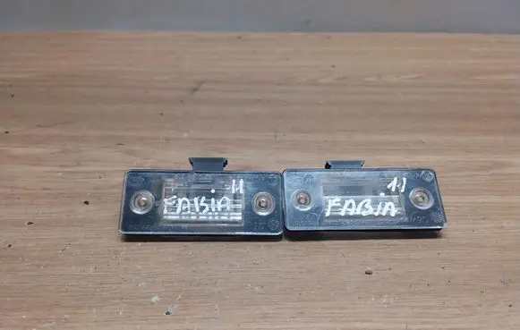 Skoda Fabia Mk2 (5J) Number plate light 6Y0943021E