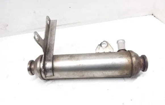 Opel Vectra C EGR valve cooler 55182589