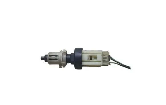 Iveco Daily 40.8 Brake pedal sensor switch B365 3319