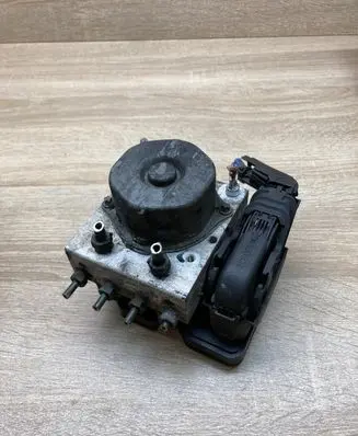 Toyota Auris E180 ABS Pump 0265956014 4454002500