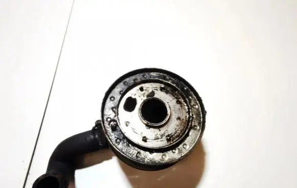 Engine oil radiator