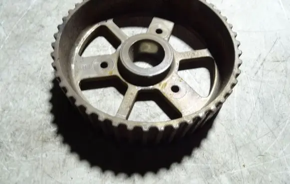 Audi A6 S6 C5 4B Camshaft pulley/ VANOS 059109111F