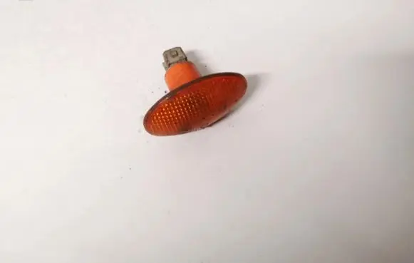 Ford Ka Front fender indicator light 93BG13K309AD 93bg-13k309ad