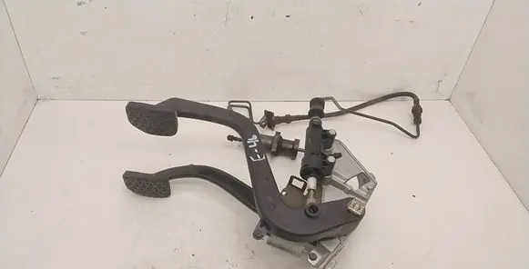 BMW 3 E46 Pedal assembly 35112229128