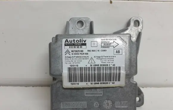 Citroen C4 Grand Picasso Airbag control unit/module 9673625180