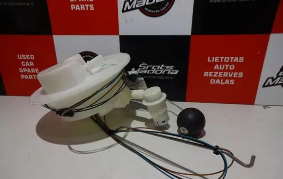 Audi A5 8T 8F Fuel level sensor 8K0201301B