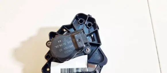 Fiat Croma Air flap motor/actuator 985100v