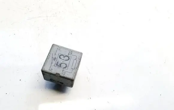 Volkswagen Polo IV 9N3 Other relay 141951253B 20240072