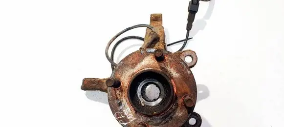 Nissan Micra Front wheel hub 