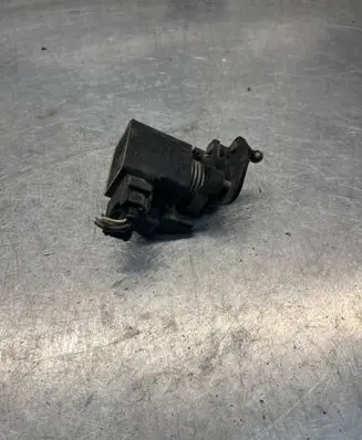 Mercedes-Benz E W210 Accelerator throttle pedal A0125423317