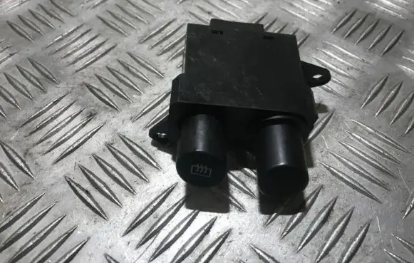 Mazda 323 F Windscreen/window heater switch