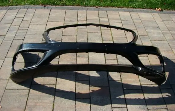Mercedes-Benz C W205 Front bumper