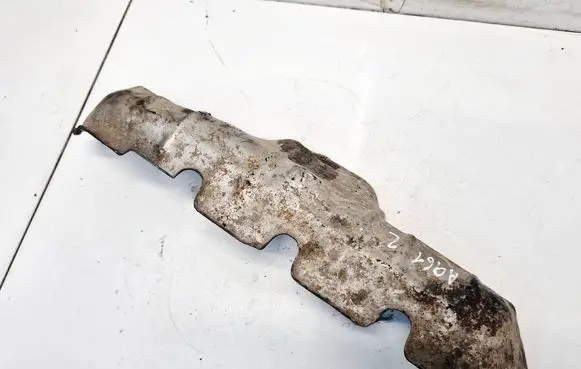 Nissan Primera Other exhaust manifold parts 