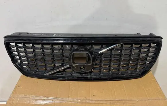 Volvo XC40 Front grill 32291465