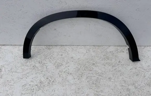 BMW X6 F16 Rear arch trim 8056552