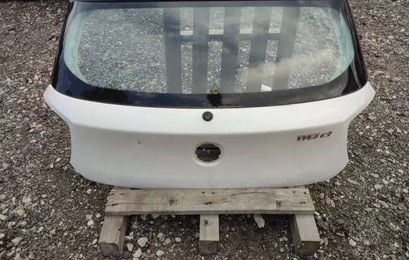 BMW 1 F20 F21 Tailgate/trunk/boot lid 41007420695 41007305470