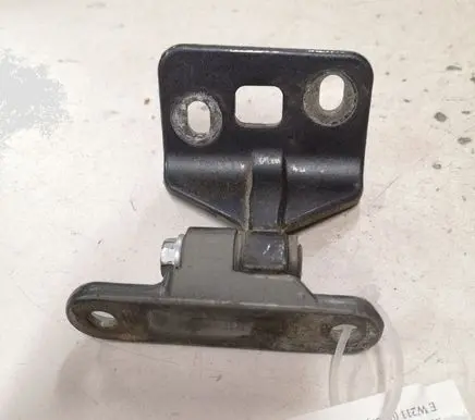 Mercedes-Benz E W211 Rear door lower hinge ES05